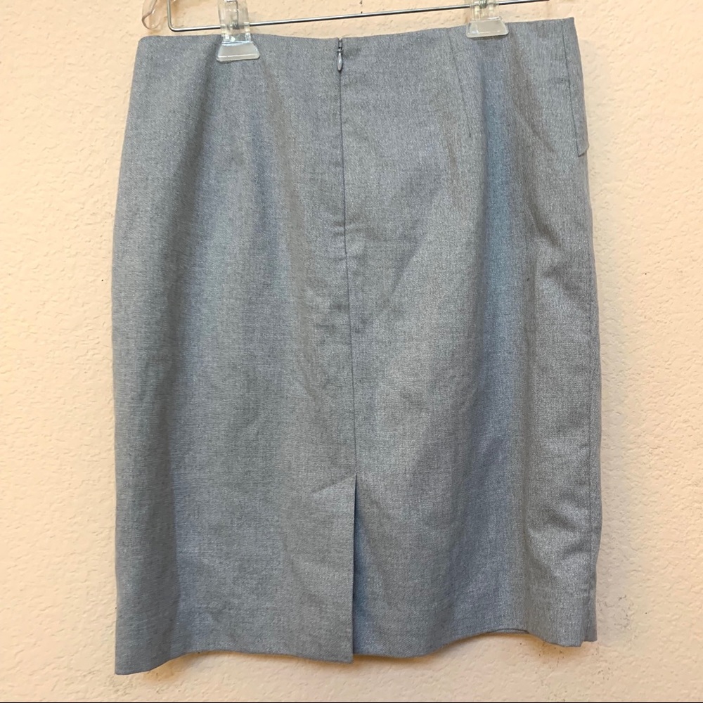 Banana Republic Grey Shimmer Front Bow Skirt - Picture 5 of 11